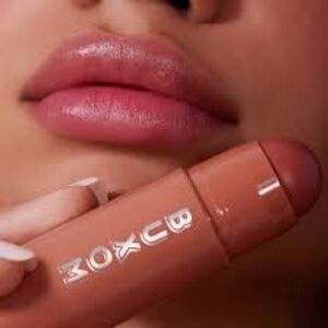 BUXOM Power-Full Plumping Lip Balm in Inner Glow